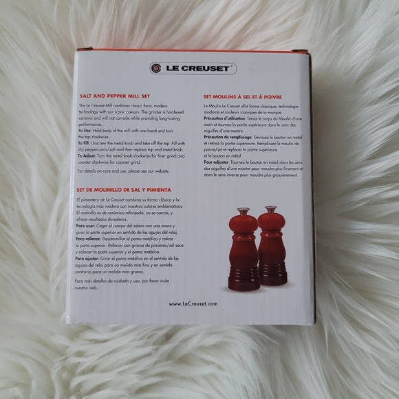 *LAST ONE* NEW Le Creuset Salt and Pepper Mill Set - Picture 6 of 7